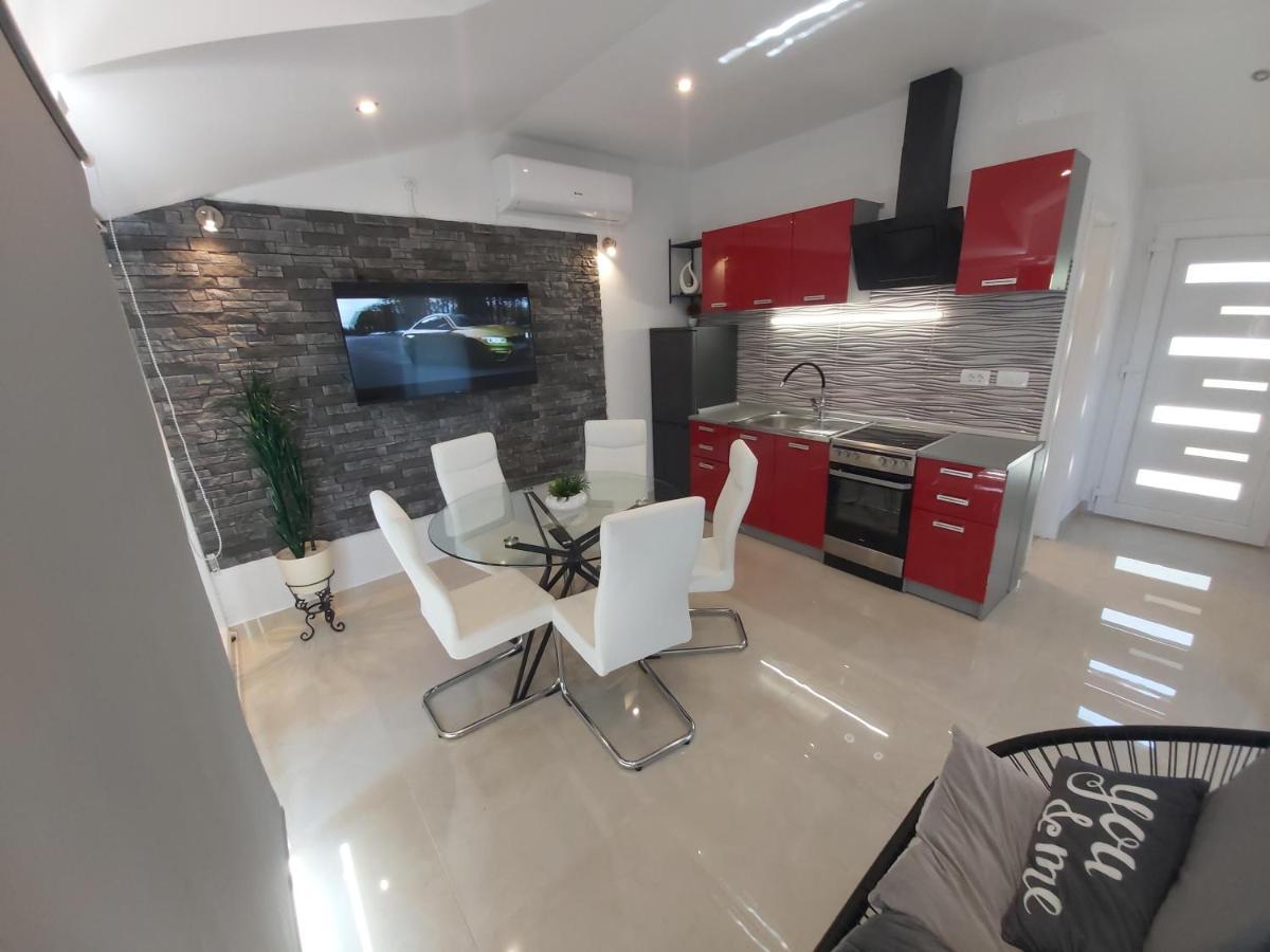 Apartmán Anita Prizba Exteriér fotografie