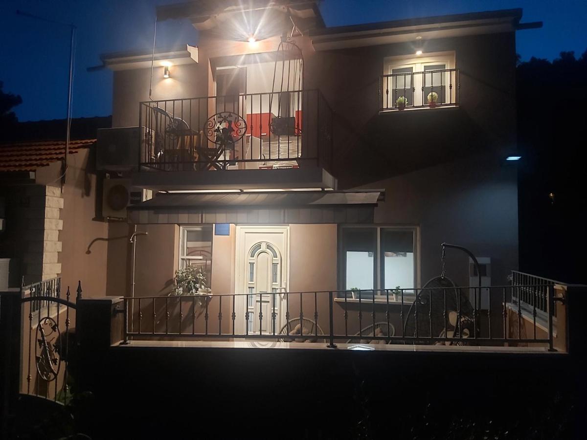 Apartmán Anita Prizba Exteriér fotografie